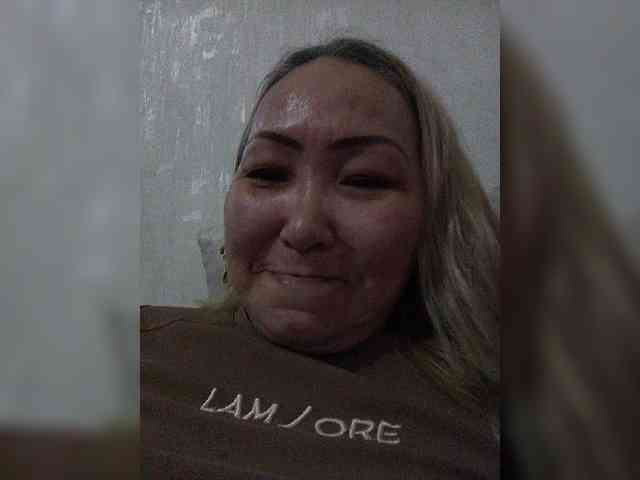 Financially_Poor webcam
