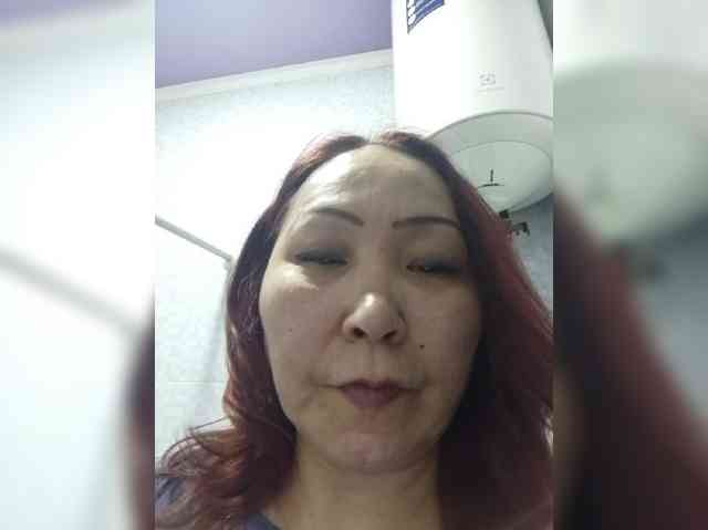 Financially_Poor webcam