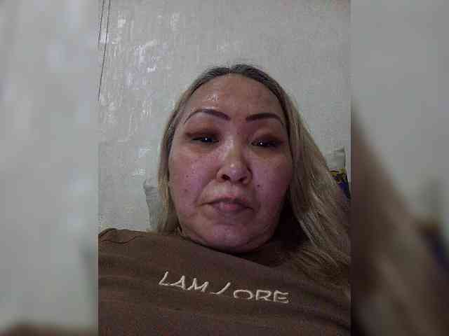 Financially_Poor webcam