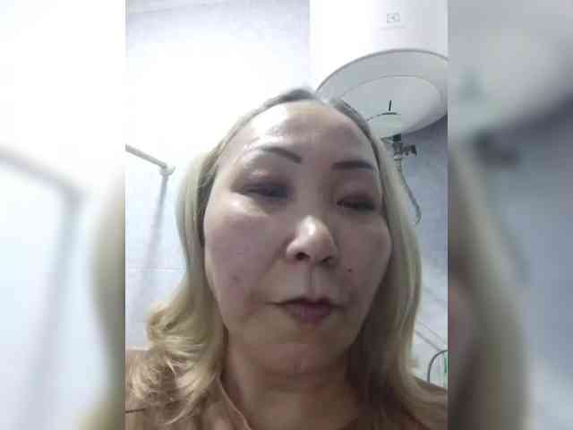 Financially_Poor webcam