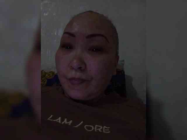 Financially_Poor webcam