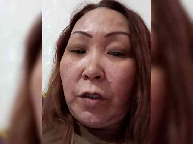 Financially_Poor webcam