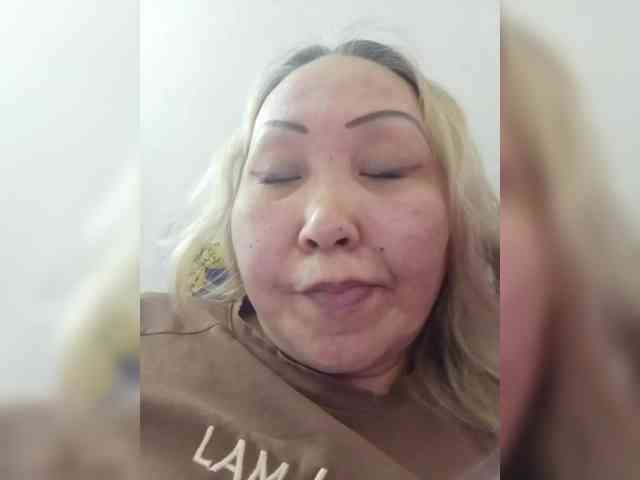 Financially_Poor webcam