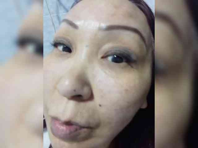 Financially_Poor webcam
