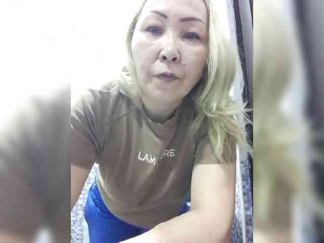 Financially_Poor webcam