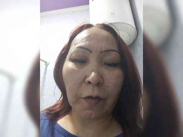 Financially_Poor webcam