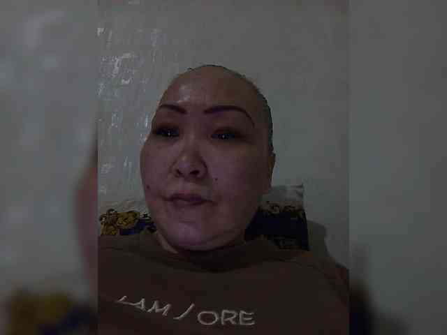 Financially_Poor webcam