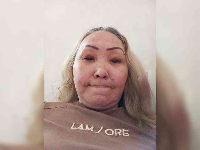 Financially_Poor webcam