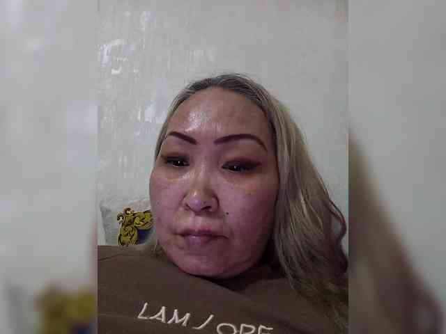 Financially_Poor webcam
