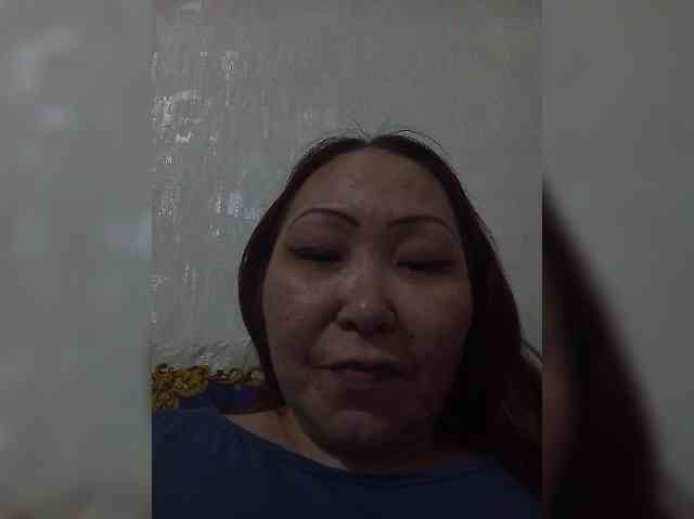 Financially_Poor webcam