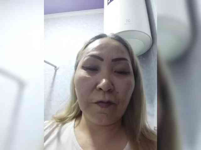Financially_Poor webcam