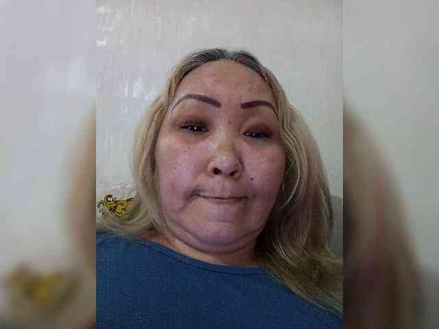 Financially_Poor webcam