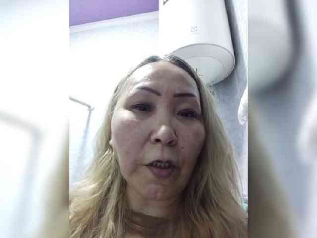 Financially_Poor webcam