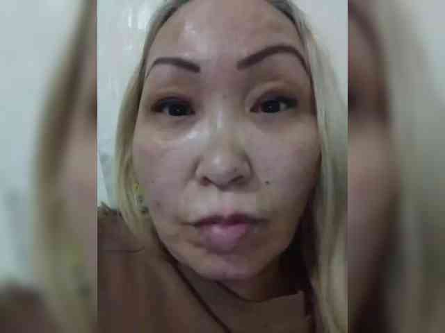 Financially_Poor webcam