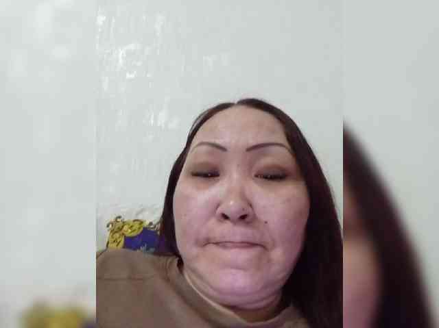 Financially_Poor webcam
