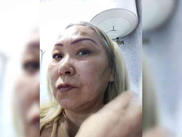 Financially_Poor webcam