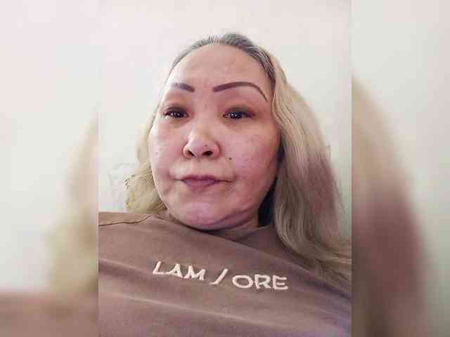 Financially_Poor webcam