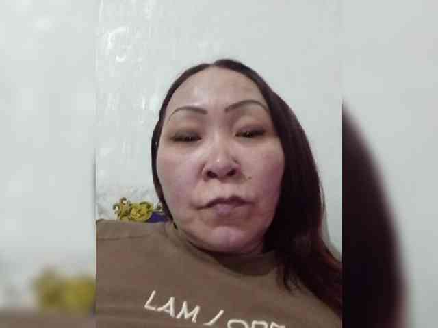 Financially_Poor webcam