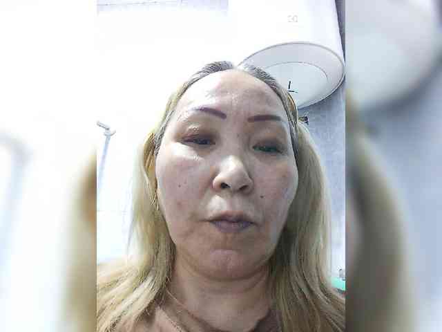 Financially_Poor webcam