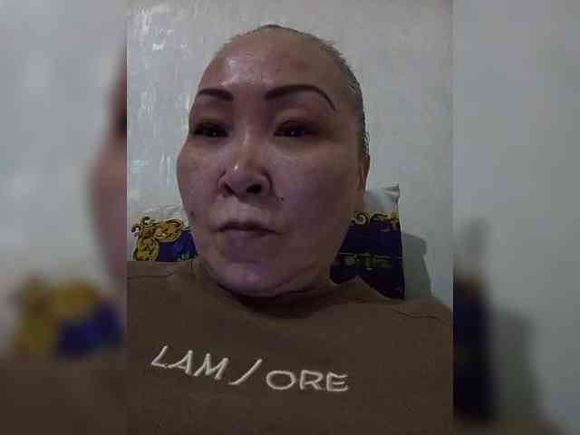 Financially_Poor webcam