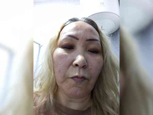 Financially_Poor webcam