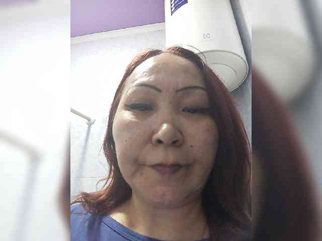 Financially_Poor webcam