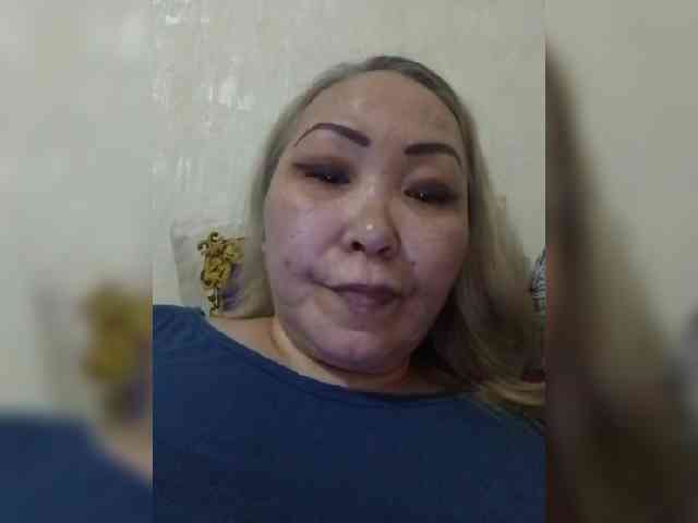 Financially_Poor webcam