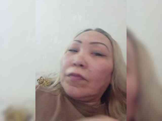 Financially_Poor webcam