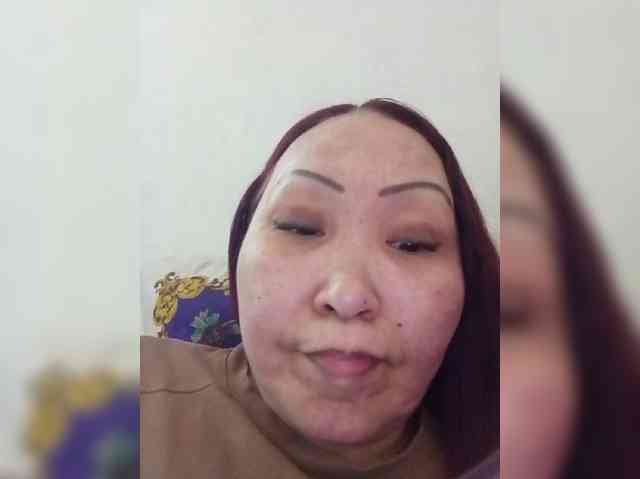 Financially_Poor webcam