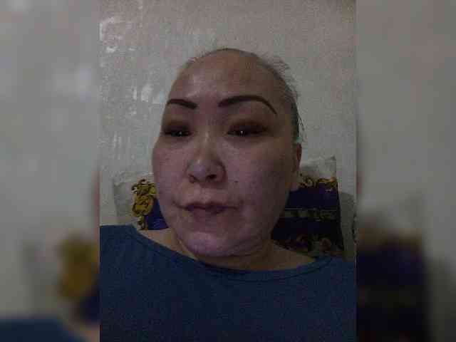 Financially_Poor webcam