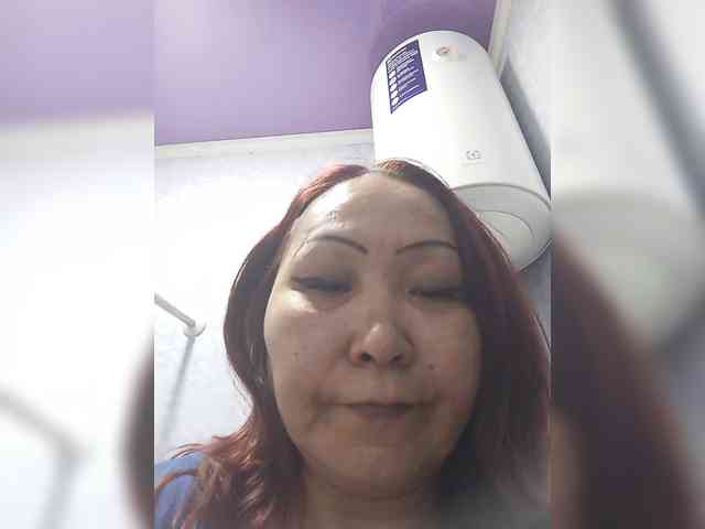 Financially_Poor webcam