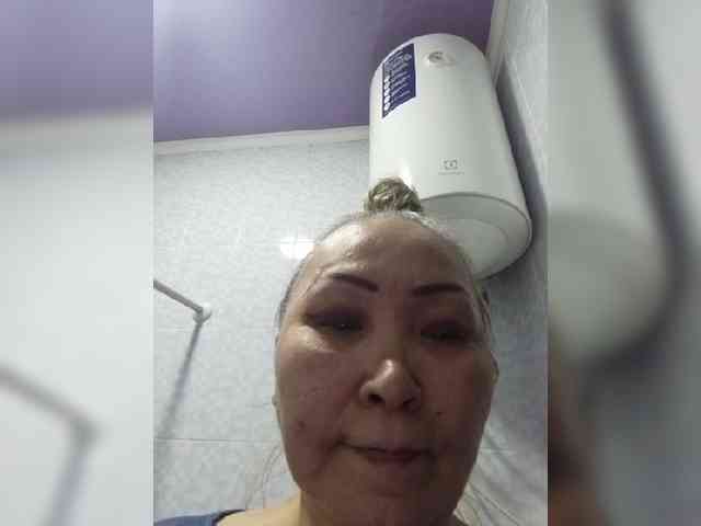 Financially_Poor webcam