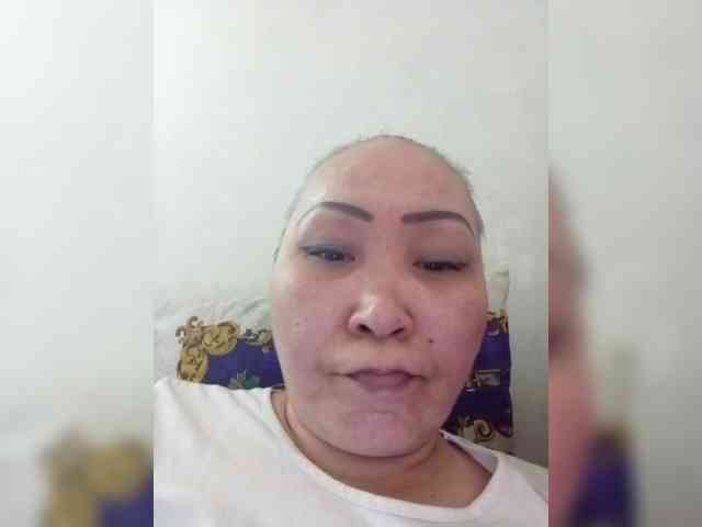 Financially_Poor webcam