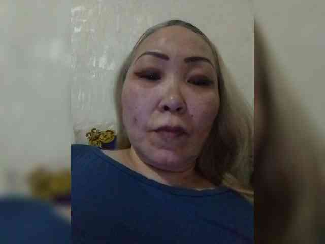 Financially_Poor webcam
