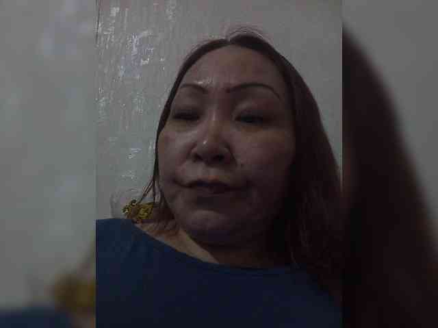 Financially_Poor webcam