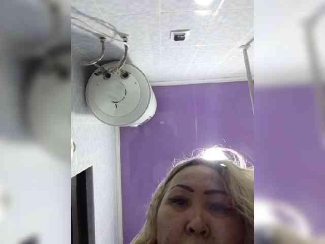 Financially_Poor webcam
