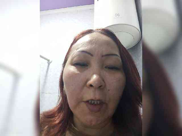 Financially_Poor webcam