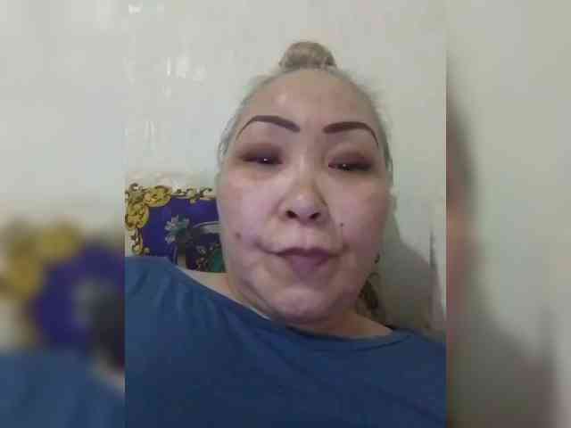 Financially_Poor webcam
