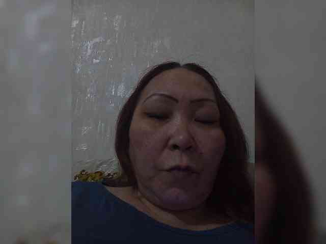 Financially_Poor webcam