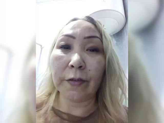 Financially_Poor webcam