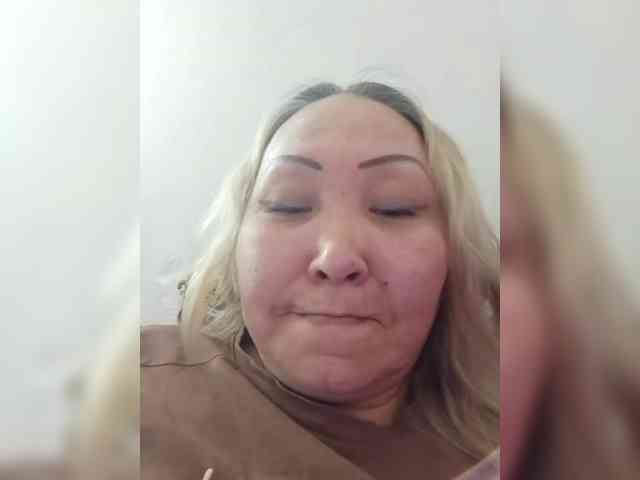 Financially_Poor webcam