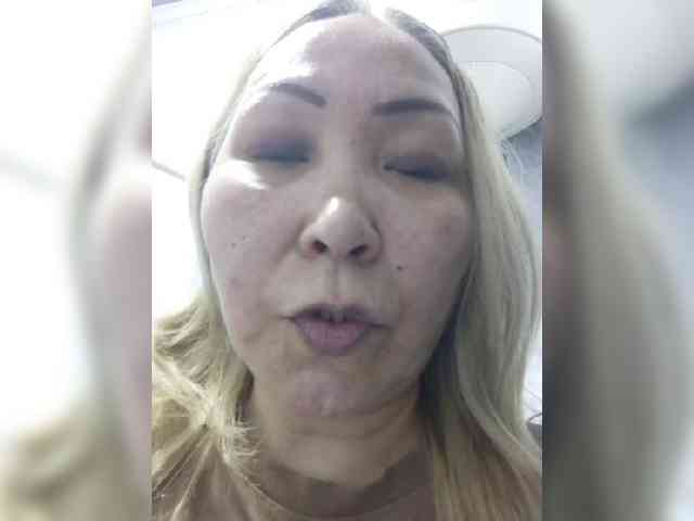 Financially_Poor webcam
