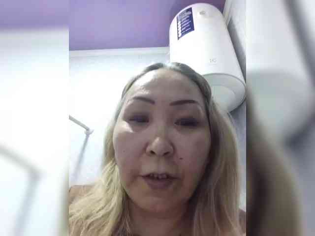 Financially_Poor webcam