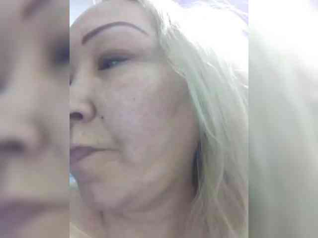 Financially_Poor webcam