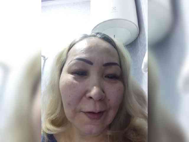 Financially_Poor webcam