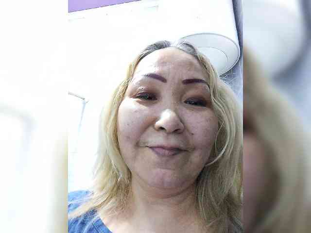 Financially_Poor webcam
