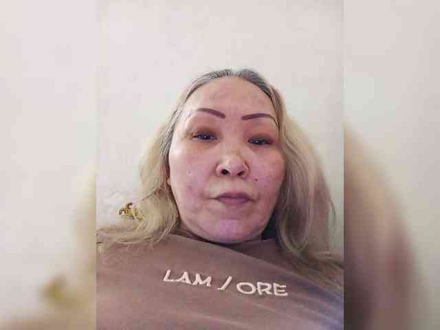Financially_Poor webcam