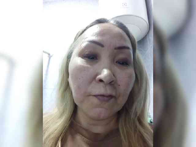 Financially_Poor webcam