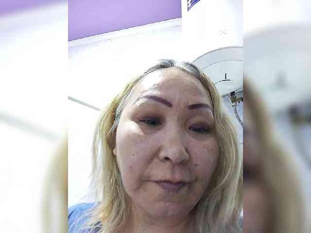 Financially_Poor webcam