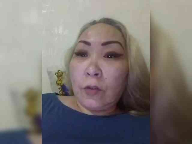 Qweentis Live Webcam on BongaCams